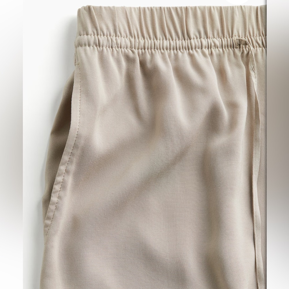 H&M Light Beige Drawstring Trousers - Picture 6 of 6